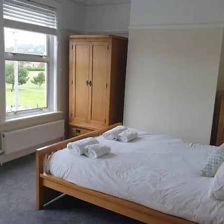 Seahorse House, Beautiful Large House Next To The Beach & Park & Near Zoo, Hythe Exterior photo